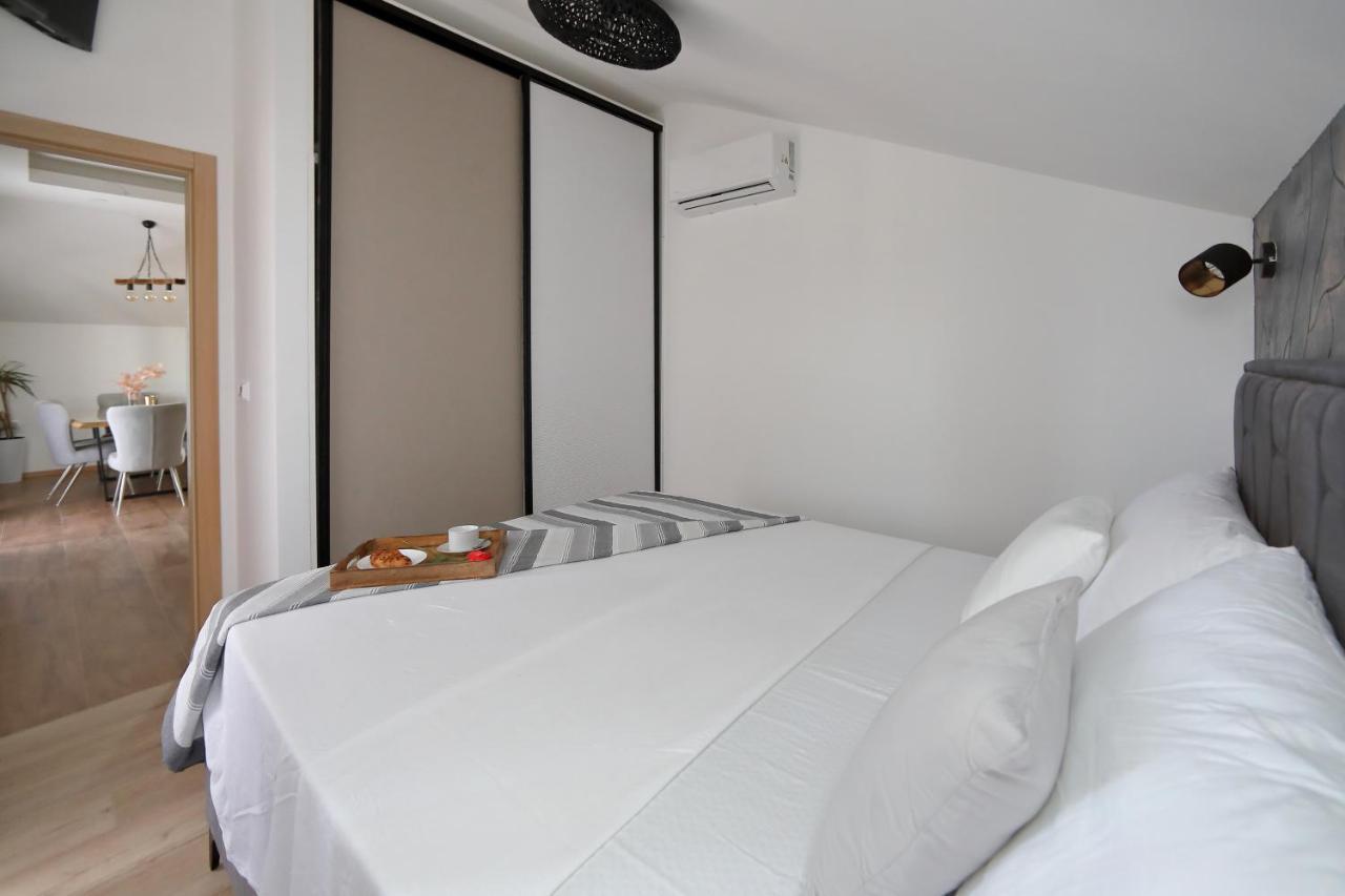 Luxury Apartments Monika Near The Sea With Private Parking Bibinje Buitenkant foto