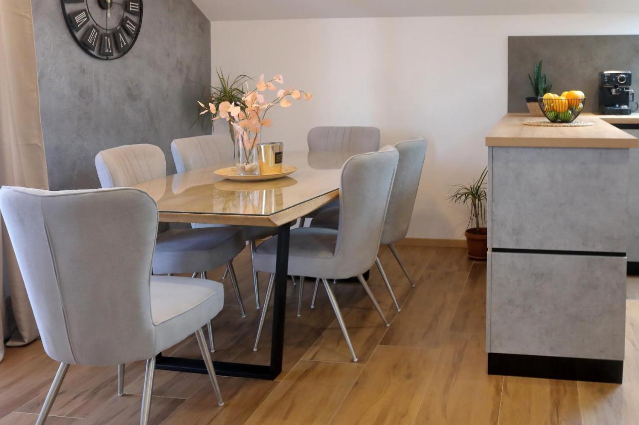 Luxury Apartments Monika Near The Sea With Private Parking Bibinje Buitenkant foto