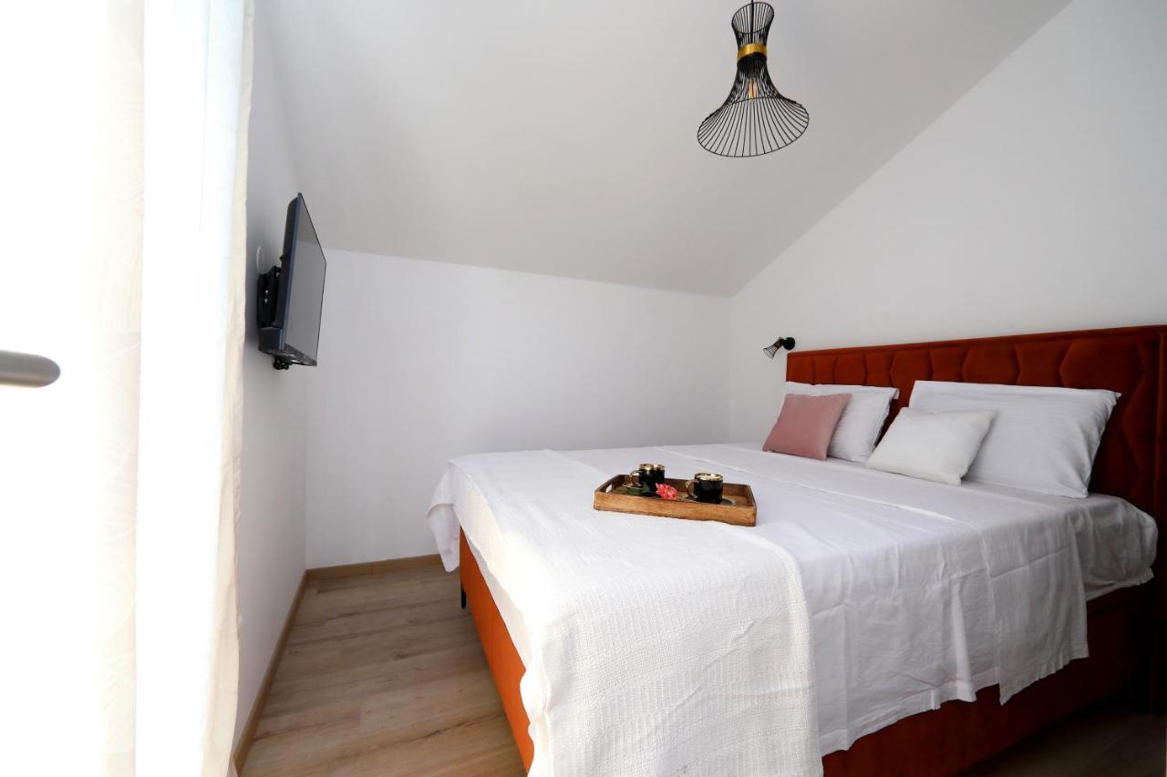 Luxury Apartments Monika Near The Sea With Private Parking Bibinje Buitenkant foto