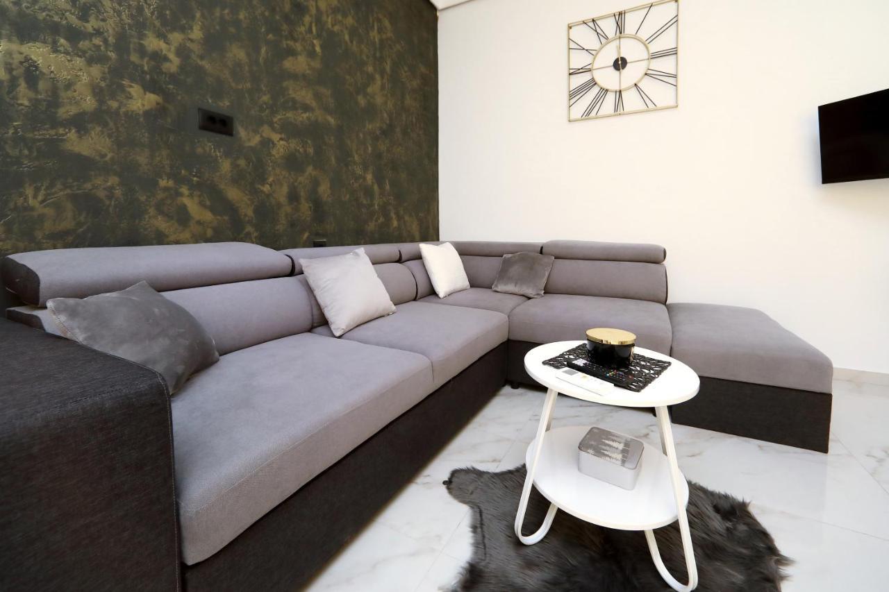 Luxury Apartments Monika Near The Sea With Private Parking Bibinje Buitenkant foto