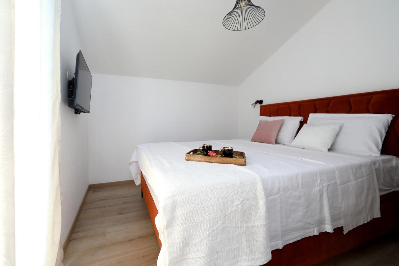 Luxury Apartments Monika Near The Sea With Private Parking Bibinje Buitenkant foto