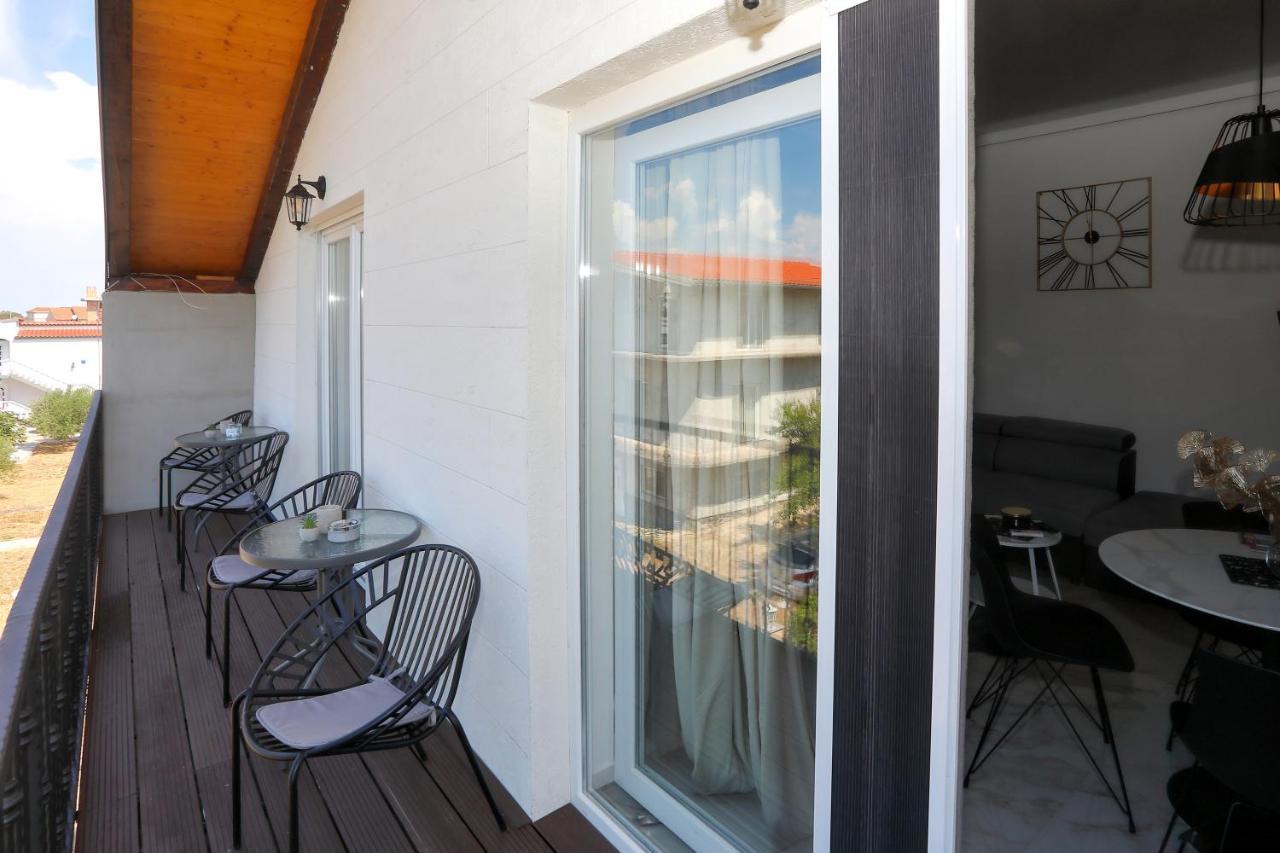 Luxury Apartments Monika Near The Sea With Private Parking Bibinje Buitenkant foto